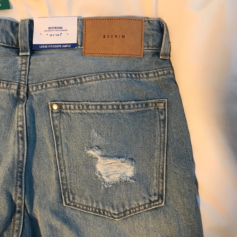 Brand New H&M Boyfriend Jeans